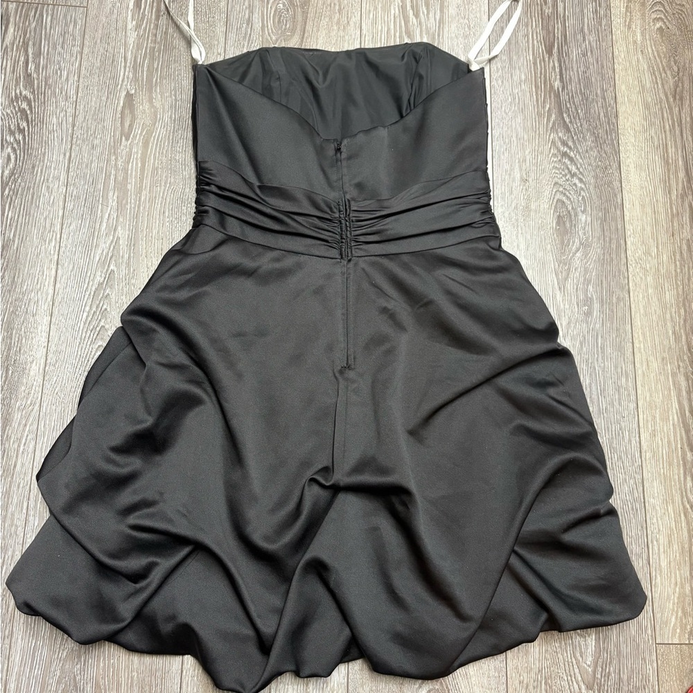 Davi’s Bridal Elegant Black Strapless Dress - Picture 12 of 16